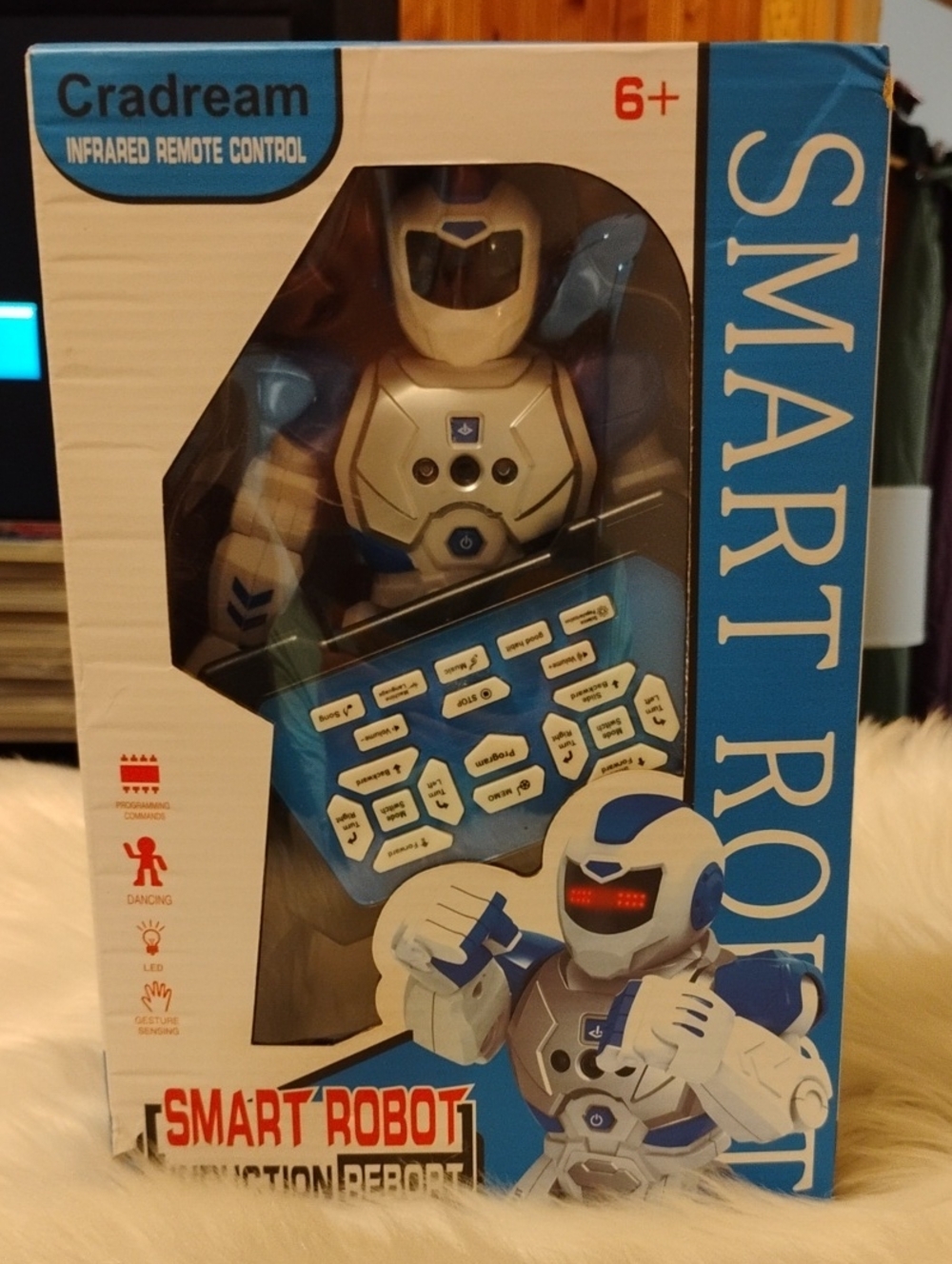 (R-1) Cradream Smart Robot W Infrared Remote